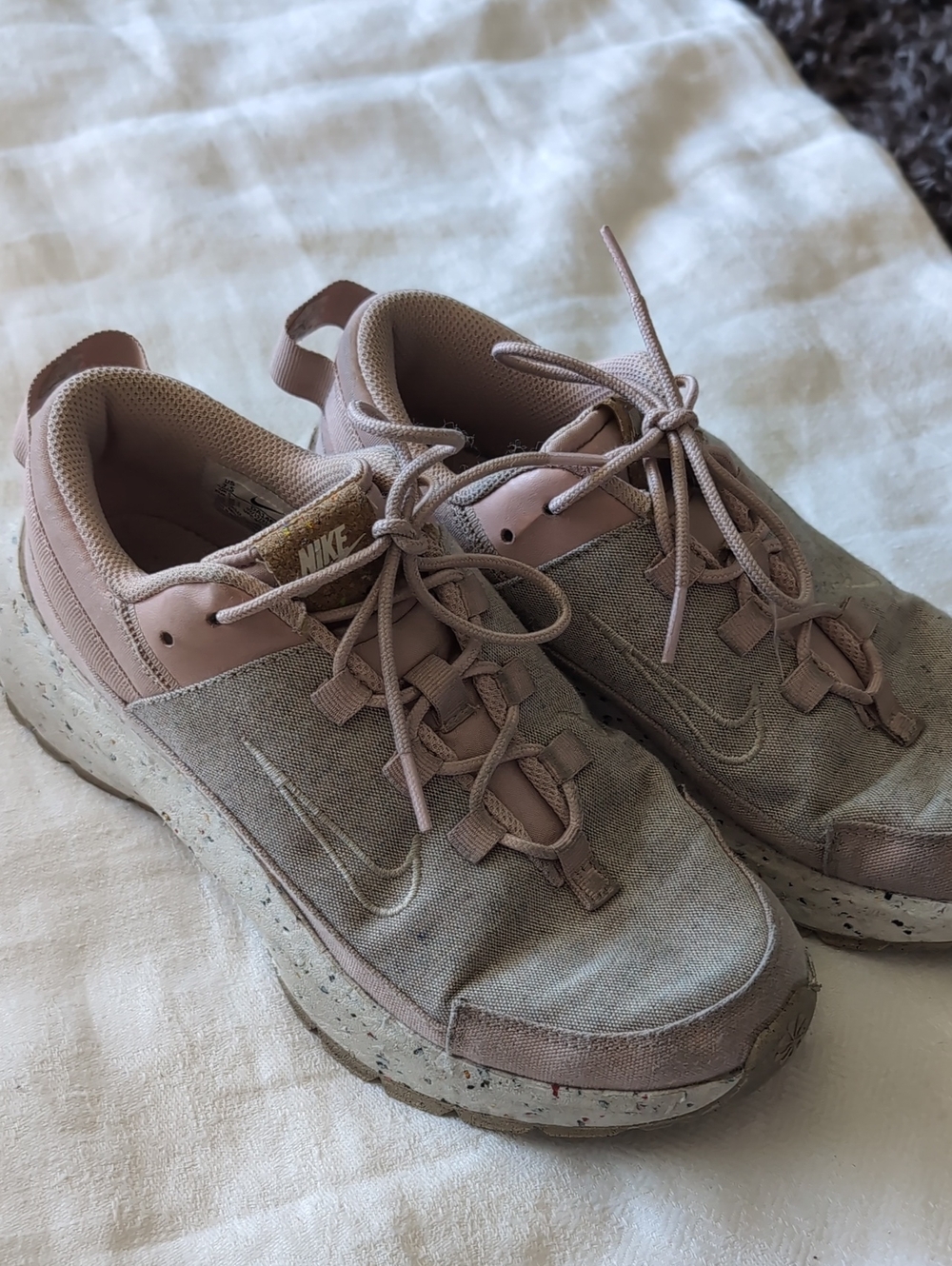 Nike Women's Dusty Pink and Beige Casual Sneakers